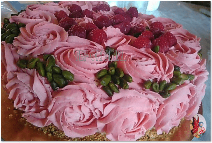 Rose cake Edelweiss chocolat blanc framboises 